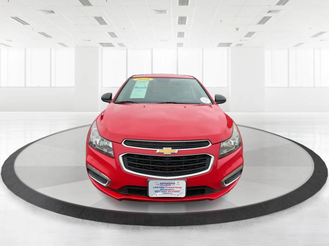 2016 Chevrolet Cruze Limited LS (1G1PC5SH5G7) with an Other engine, located at 1230 East Main St, Xenia, OH, 45385, (937) 908-9800, 39.688026, -83.910172 - **Rev Up Your Commute with the 2016 Chevrolet Cruze Limited LS Perfect for Everyday Adventures!**<br /> <br /> Are you searching for a reliable vehicle that won't just get you from point A to point B but will also elevate your daily travel experience? Look no further than the stunning 2016 Chevrole - Photo#7